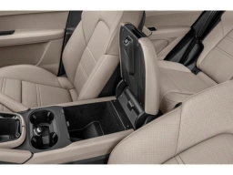 Porsche Cayenne Base AWD 2026