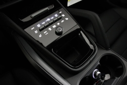 Porsche Cayenne Base AWD 2026