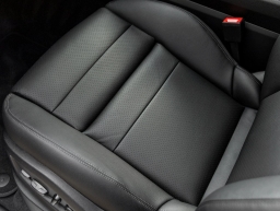 Porsche Cayenne Base AWD 2026