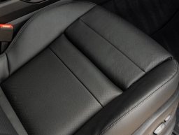 Porsche Cayenne Base AWD 2026