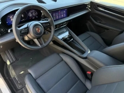 Porsche Macan Electric 4 AWD 2025