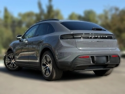 Porsche Macan Electric 4 AWD 2025