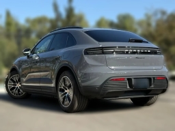 Porsche Macan Electric 4 AWD 2025
