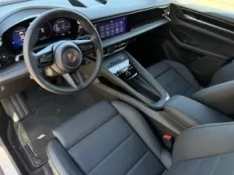 Porsche Macan Electric 4 AWD 2025