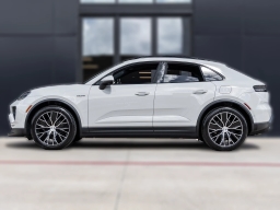 Porsche Macan Electric 4 AWD 2026