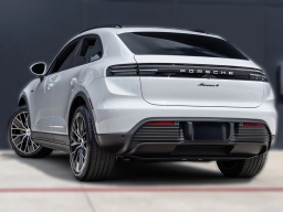 Porsche Macan Electric 4 AWD 2026
