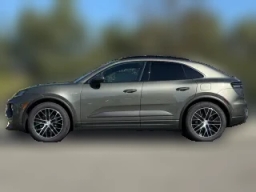 Porsche Macan Electric 4 AWD 2026