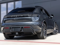 Porsche Macan Electric 4 AWD 2026