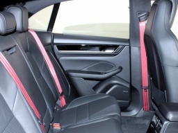 Porsche Macan Electric 4 AWD 2026