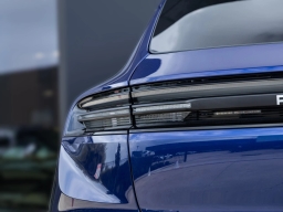 Porsche Macan Electric 4 AWD 2026