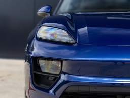 Porsche Macan Electric 4 AWD 2026