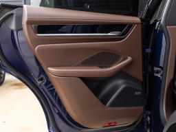 Porsche Macan Electric 4 AWD 2026