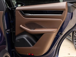 Porsche Macan Electric 4 AWD 2026