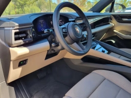 Porsche Macan Electric 4 AWD 2026