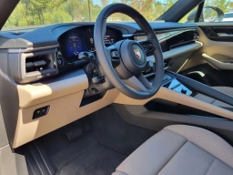 Porsche Macan Electric 4 AWD 2026