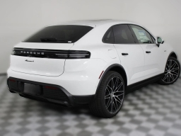 Porsche Macan Electric 4 AWD 2026