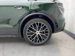 Porsche Macan Electric 4 AWD 2026