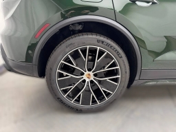 Porsche Macan Electric 4 AWD 2026