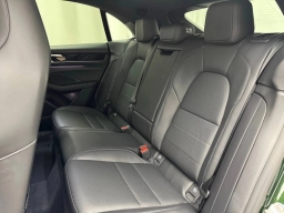 Porsche Macan Electric 4 AWD 2026