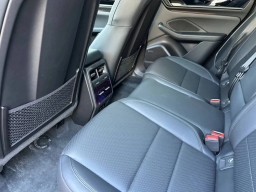 Porsche Macan Electric 4 AWD 2025