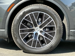 Porsche Macan Electric 4 AWD 2025