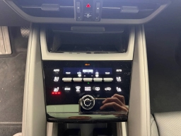 Porsche Macan Electric 4 AWD 2025