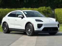 Porsche Macan Electric 4 AWD 2025