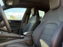 Porsche Macan Electric 4S AWD 2025