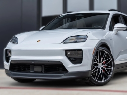 Porsche Macan Electric 4S AWD 2025
