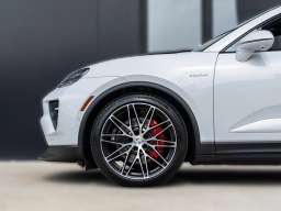 Porsche Macan Electric 4S AWD 2025