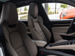 Porsche Macan Electric 4S AWD 2025