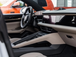 Porsche Macan Electric 4S AWD 2025