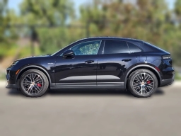 Porsche Macan Electric 4S AWD 2025