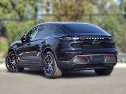 Porsche Macan Electric 4S AWD 2025