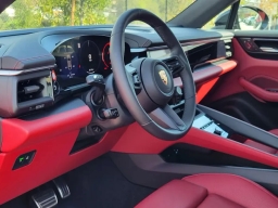 Porsche Macan Electric 4S AWD 2025