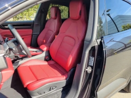 Porsche Macan Electric 4S AWD 2025