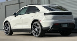 Porsche Macan Electric 4S AWD 2026
