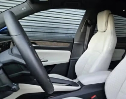 Porsche Macan Electric 4S AWD 2025