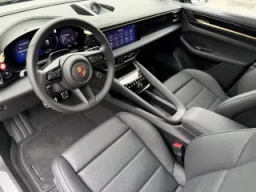 Porsche Macan Electric 4S AWD 2026