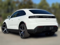 Porsche Macan Electric 4S AWD 2025