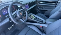 Porsche Macan Electric 4S AWD 2026