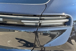 Porsche Macan Electric 4S AWD 2026