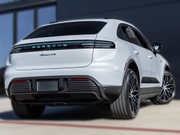 Porsche Macan Electric 4S AWD 2025