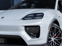 Porsche Macan Electric 4S AWD 2025