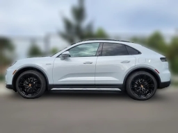 Porsche Macan Electric 4S AWD 2025
