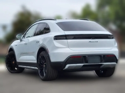 Porsche Macan Electric 4S AWD 2025