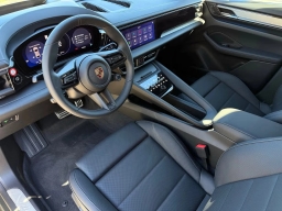 Porsche Macan Electric 4S AWD 2025