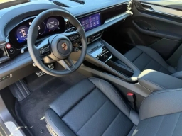 Porsche Macan Electric 4S AWD 2025