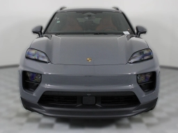 Porsche Macan Electric 4S AWD 2026