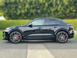 Porsche Macan Electric Turbo AWD 2025